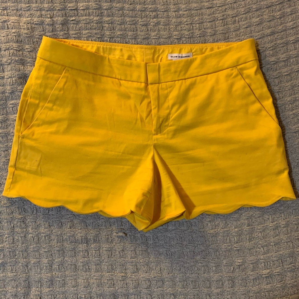 Club Monaco yellow scallop shorts